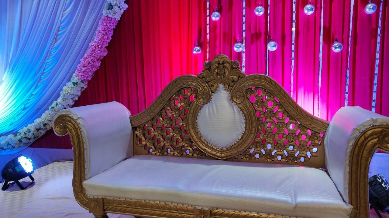 Alīgarh Hotel Orchid Blu מראה חיצוני תמונה